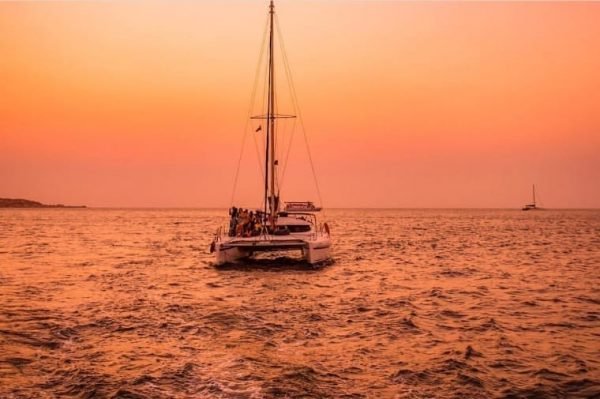 tour puesta del sol en catamaran