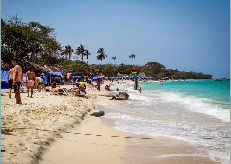 tour-islas-del-rosario-en-cartagena