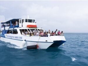 Tour por la Bahía en San Andrés